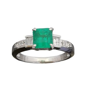 Pt900(プラチナ) エメラルド1.95ct メレダイヤ0.16ct リング