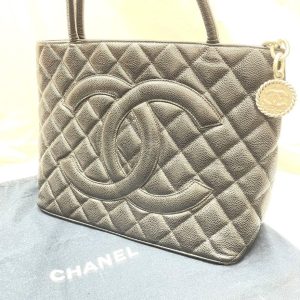 CHANEL シャネル ココマーク キャビアスキン トートバッグ