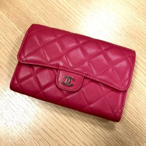 シャネル ラムスキン 財布 ピンク