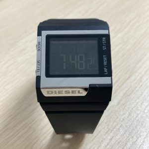 ディーゼル腕時計