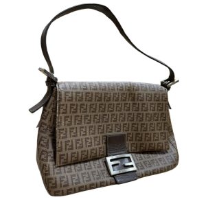 FENDI フェンディ ズッカ柄 ショルダーバッグ
