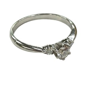 Pt900 ダイヤモンド付きリング