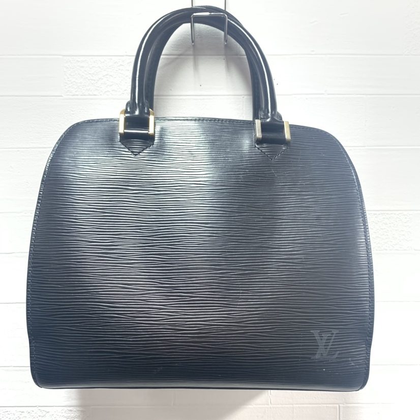 ルイヴィトン Louis Vuitton エピ ポンヌフ バッグ