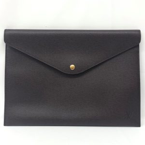 LOUIS VUITTON ルイヴィトン タイガ アカジュー ドキュメントケース M99087｜前橋市六供町