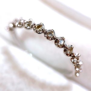 K18WG(18金ホワイトゴールド) メレダイヤリング