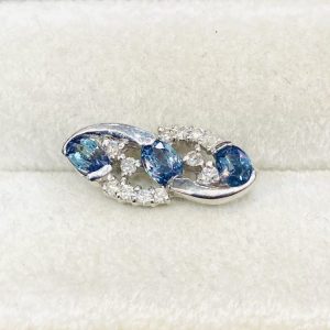 Pt900 ネックレス トップ メレダイヤ アレキサンドライト