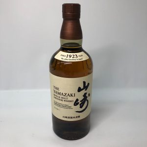 SUNTORY 響 21年 限定ボトル 九谷焼 吉田屋風山水図六角瓶 2007の買取