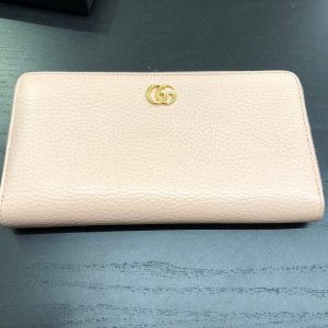 グッチ ダブルGジップアラウンドウォレット