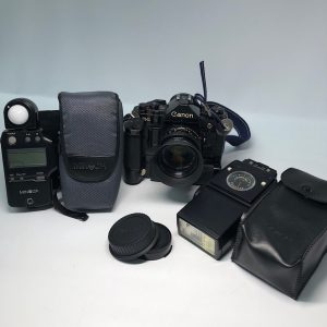 キャノン一眼レフカメラ、露出計、ストロボセット不動品