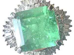 Pt900 エメラルド リング 指輪