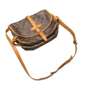 Louis Vuitton ルイ・ヴィトン モノグラム ソミュール