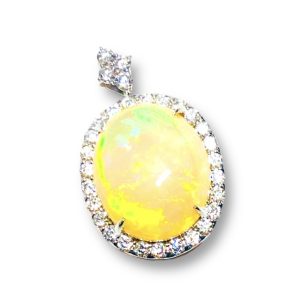 Pt900 オパール メレダイヤ トップ