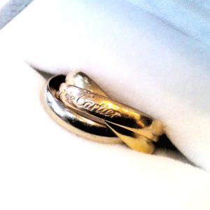 Cartier トリニティ リング