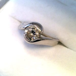 Pt900ダイヤ付きリング