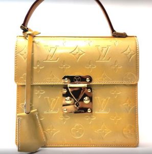 LOUIS VUITTON ルイヴィトン M91033 スプリングストリート ヴェルニ｜前橋市六供町
