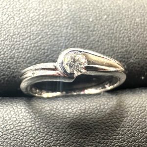 Pt900 リング RD0.21ct