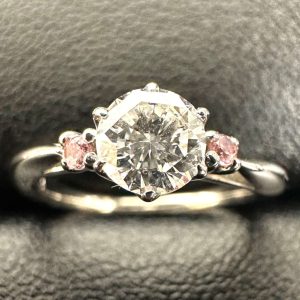 Pt900リング RD0.419ct