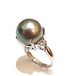 Pt900 黒蝶真珠 リング