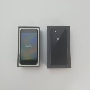 docomo iPhone8 スペースグレー 64GB