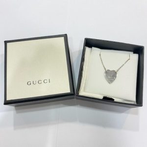 グッチネックレス