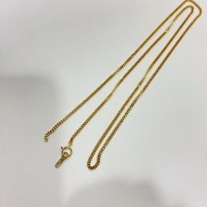 金のネックレス