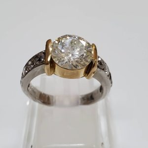 ダイヤ リング プラチナ 金 ジュエリー 貴金属