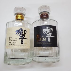 サントリ ウイスキー 響 空き瓶