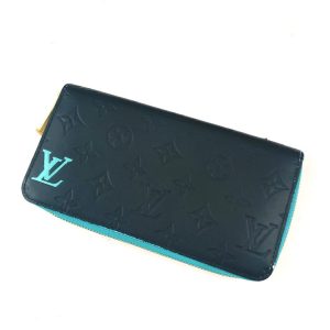 ルイヴィトン Louis Vuitton ジッピーウォレット