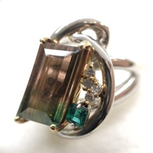 Pt900 バイカラー トルマリン マルチ リング