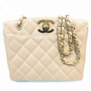 CHANEL シャネル　マトラッセ　ショルダーバッグ　キャビアスキン