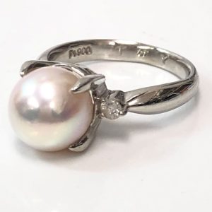PT900 パール&メレダイヤ付きリング｜前橋市日吉町