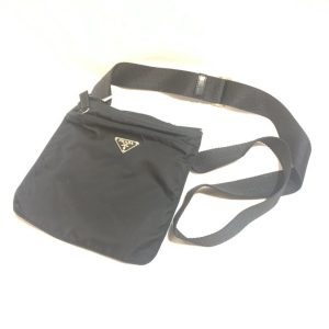PRADA ナイロン ショルダーバッグ
