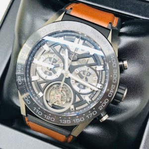TAG Heuer タグ・ホイヤー カレラ CAR5A8Y