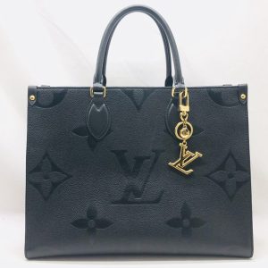 LOUIS VUITTON ルイヴィトン オンザゴー チャーム付き