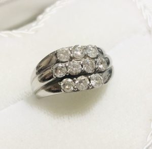 Pt900 メレダイヤモンド0.5ct付き リング