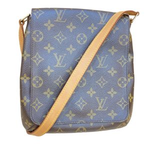 Louis Vuitton ルイヴィトン モノグラム ミュゼット・サルサ ショート