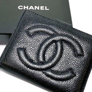CHANEL シャネル キャビアスキン 二つ折り財布