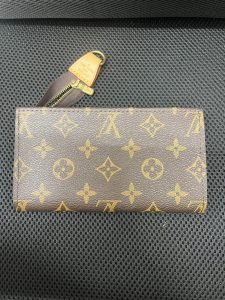 ルイヴィトン　モノグラム　ポーチ　バッグ