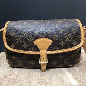 Louis Vuitton ショルダーバッグ ソローニュ
