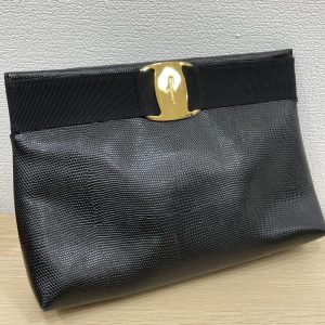 サルバトーレフェラガモ / ショルダーバッグ