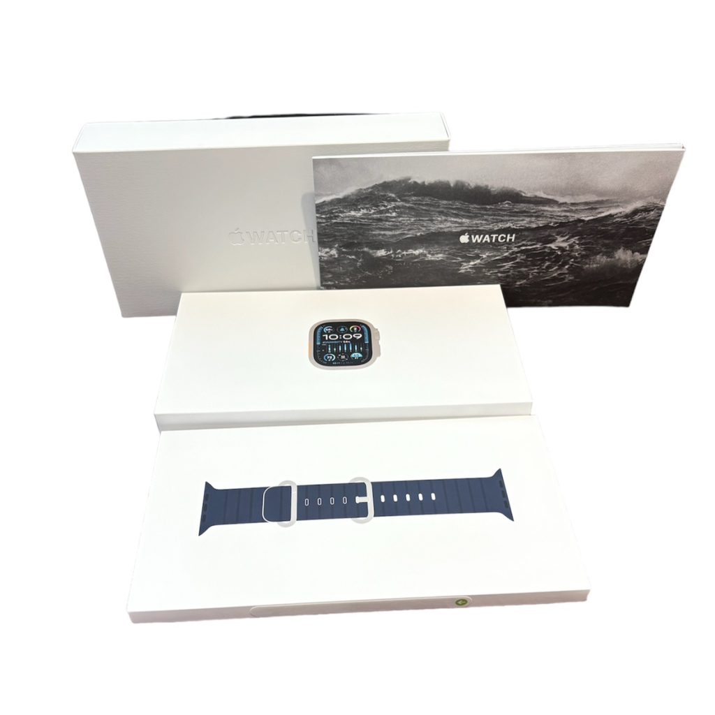 Apple Watch Ultra2　ブルーオーシャンバンド