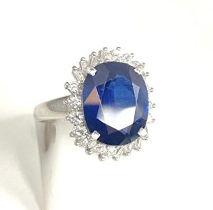 Pt900 サファイア メレダイヤ リング