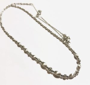 K18WG デザインネックレス