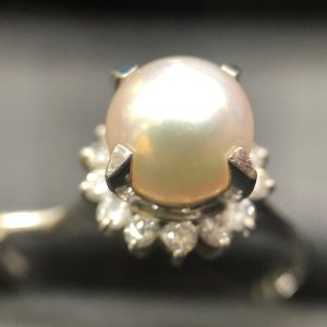 pt900真珠付きリング