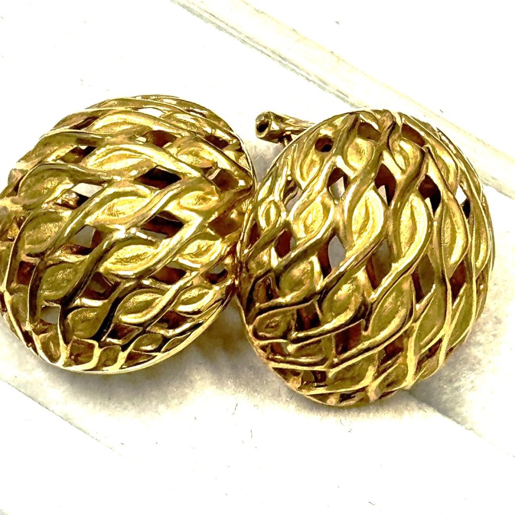 K18 イヤリング 18金 750の買取実績 | 買取専門店さすがや 