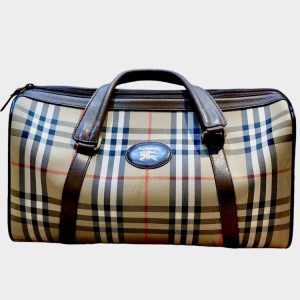 Burberry’s ボストンバッグ