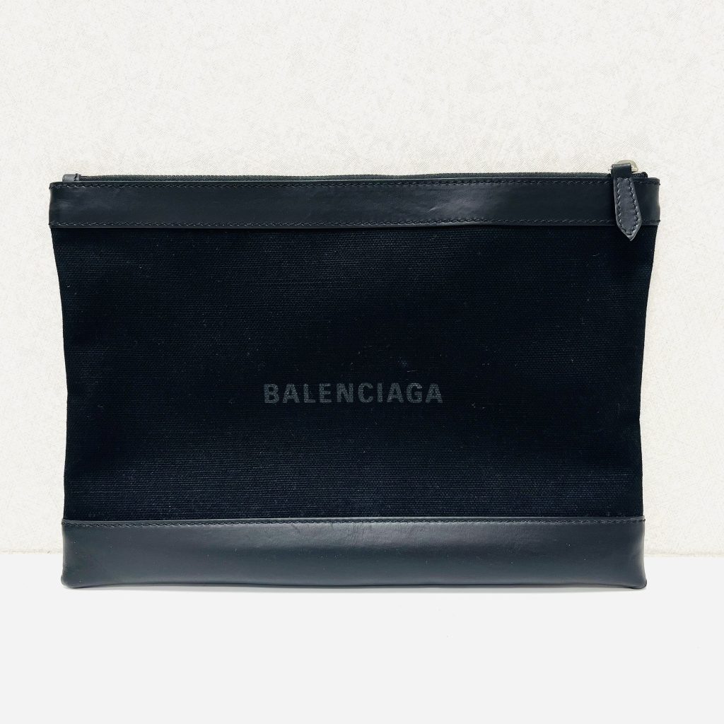 Balenciaga バレンシアガ ネイビークリップ