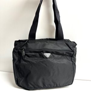PRADA トートバッグ