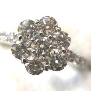 Pt900 1ct ダイヤモンド リング