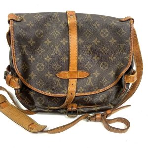 LOUIS VUITTON ソミュール